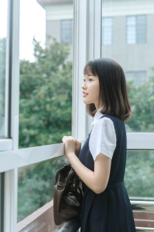 在恒河游蝶泳语录